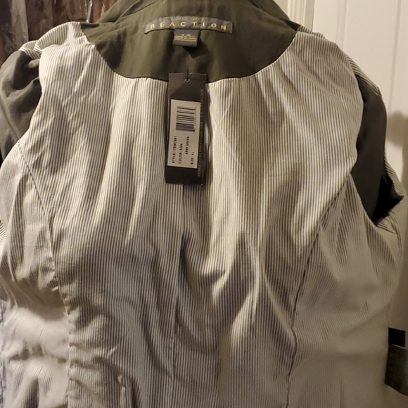 Kenneth Cole coat - Picture 11 of 12